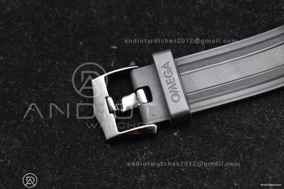 Black A Strap RG 300m Neat 1:1 Dial Seamaster Black VSF 1070 Ceramic Best on Bezel Black Edition 43.5mm Rubber 1112